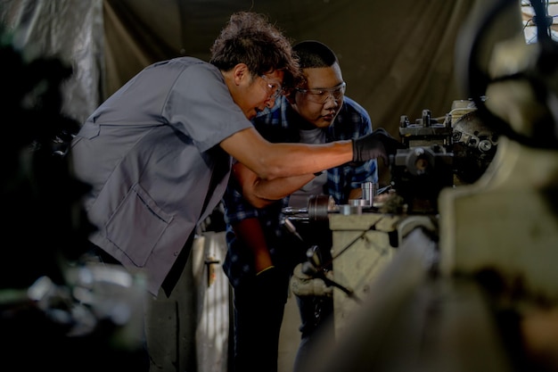 Detailed vehicle inspection process
